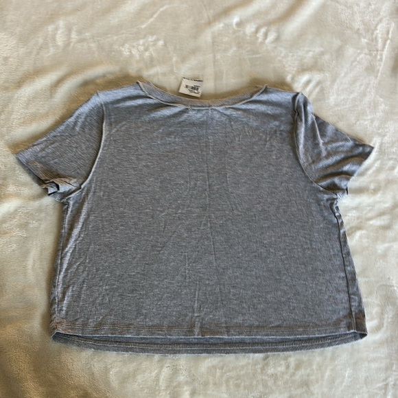 Bozzolo Gray Crop T-Shirt with Crew Neck and Short Sleeves - Picture 2 of 5